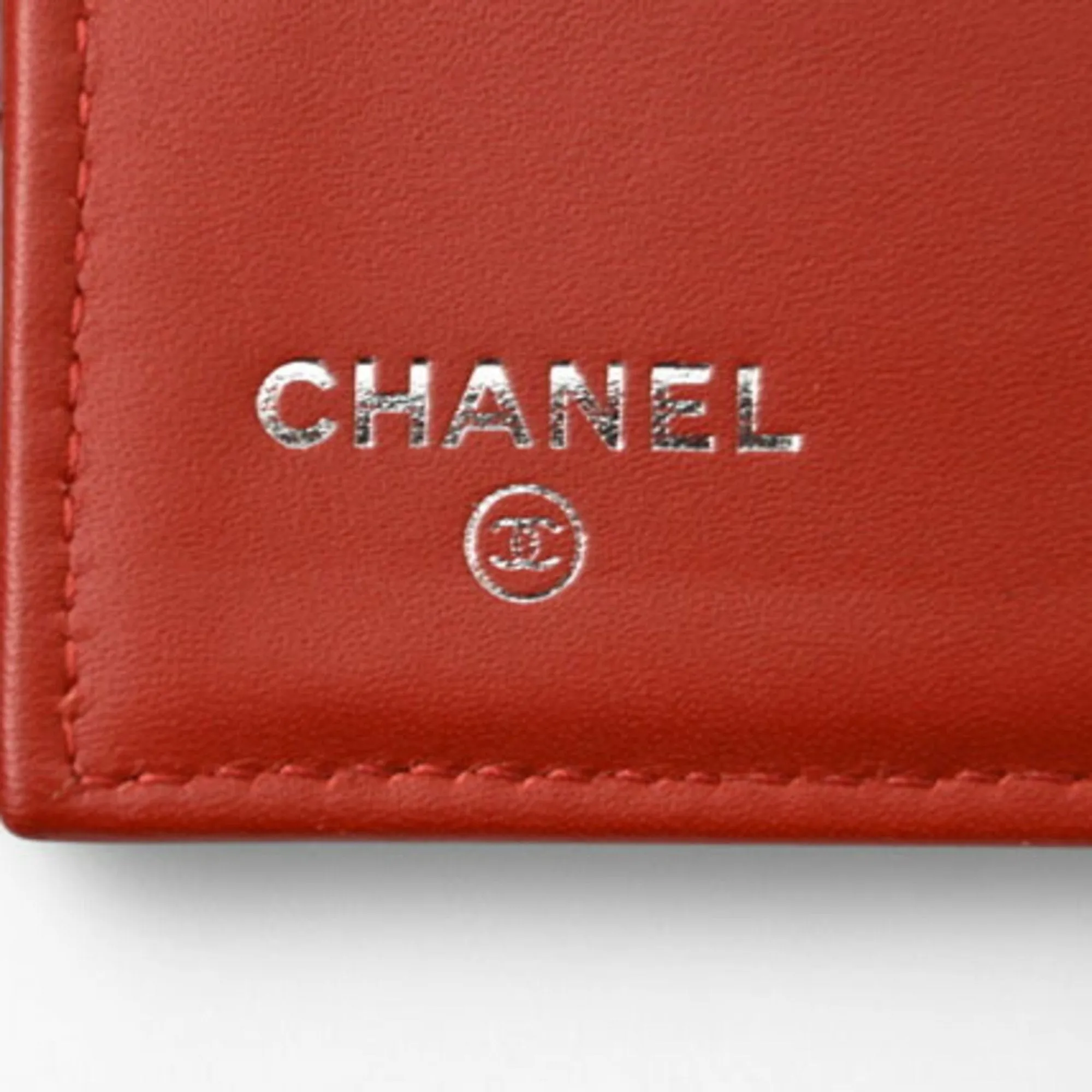 Chanel Matelass Red Leather Accessories